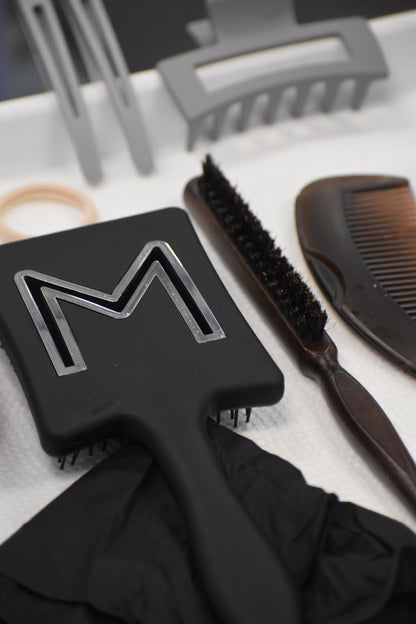 M SCALP EXFOLIATOR BRUSH